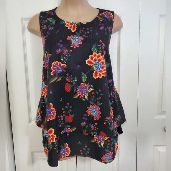 DG2 by Diane Gilman Tops - DG2 Diane Gilman Black Floral Layered Easy Tank Light Stripes 3XL ~ Pre-Owned